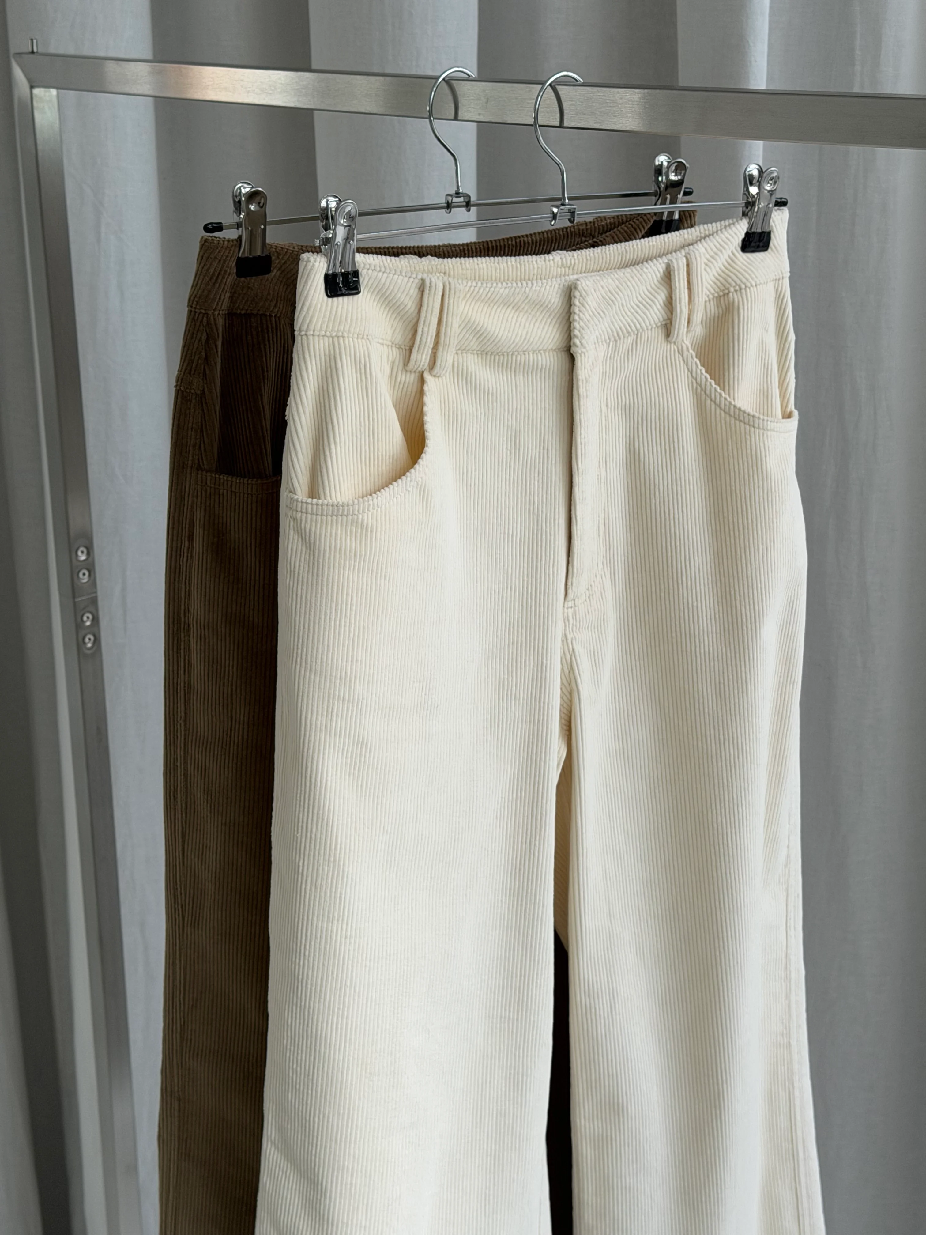 ARLO CORDUROY PANTS | milk - Image 8