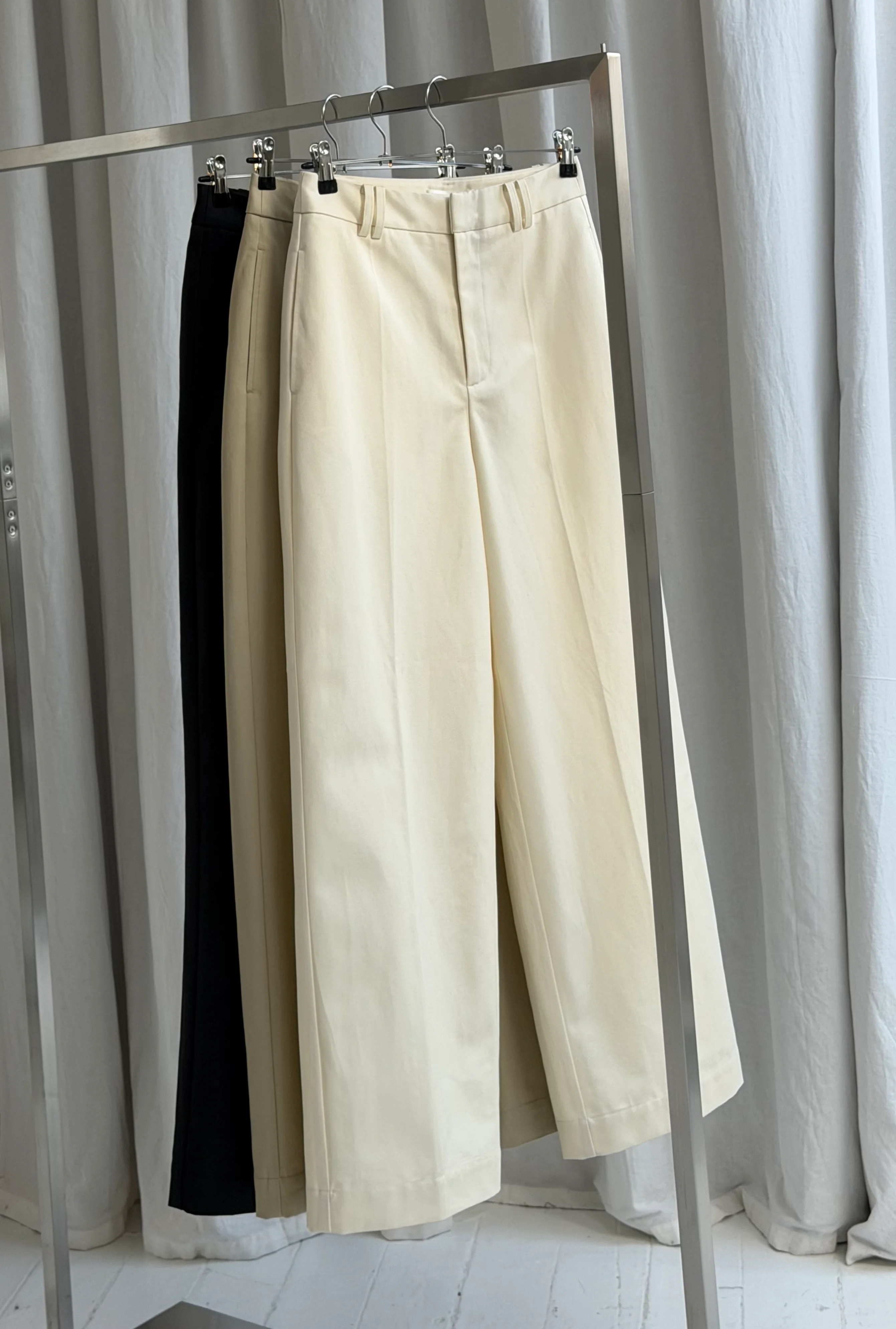 BLAKE COTTON PANTS | milk - Image 6