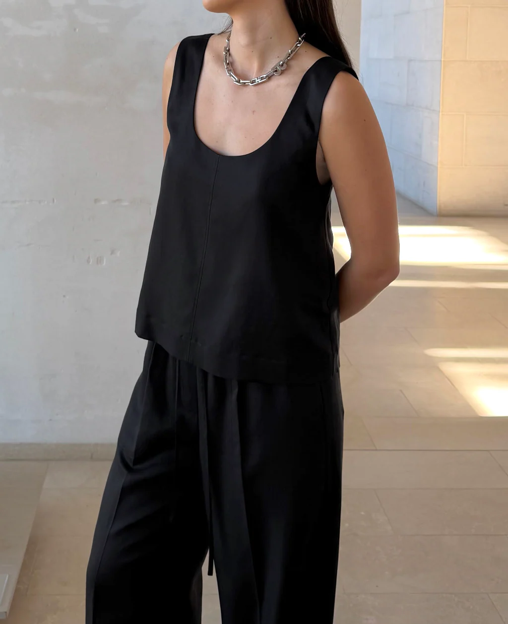 DEIA TOP | black