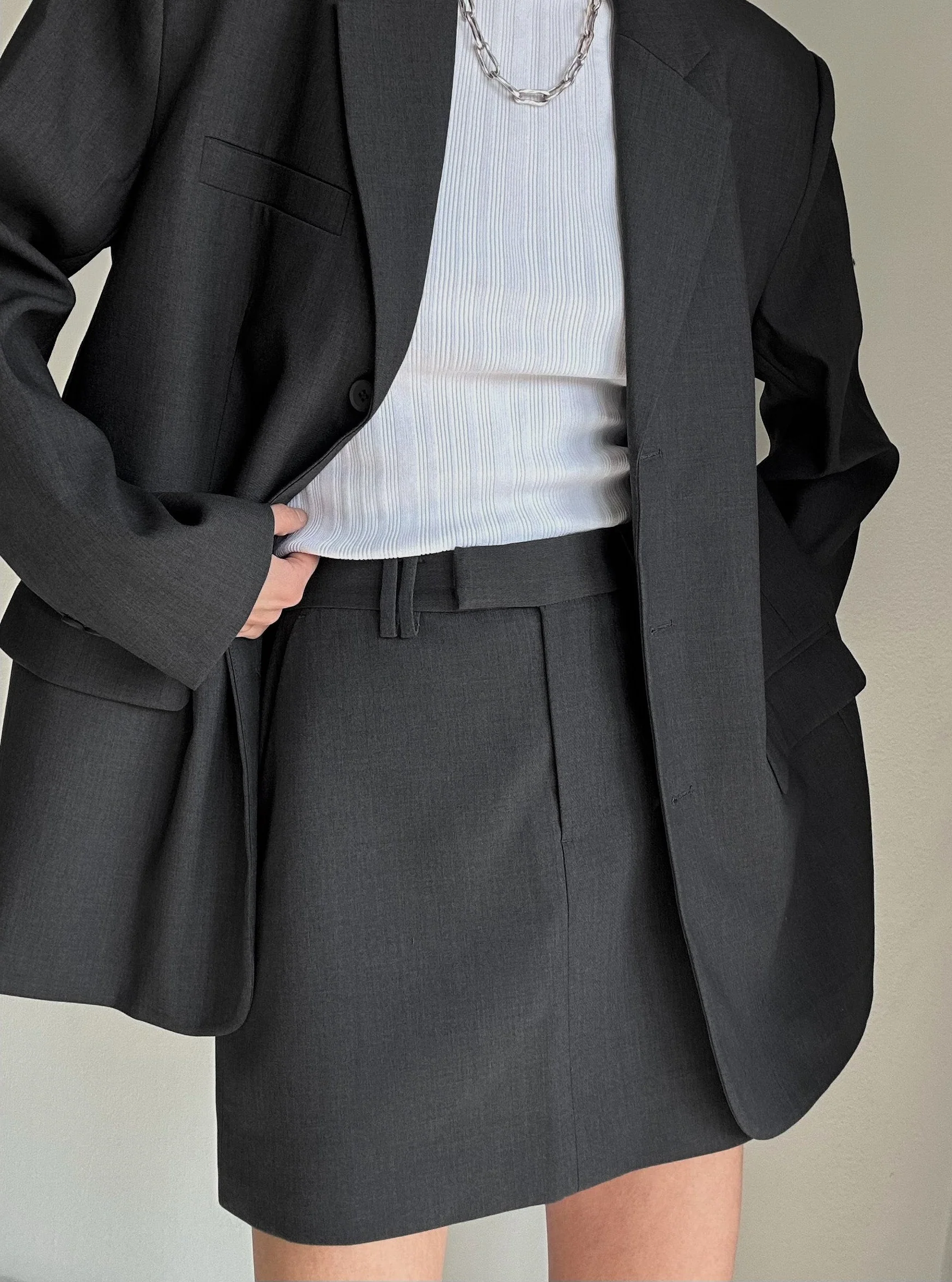 LUA MINI SKIRT | dark grey - Image 5