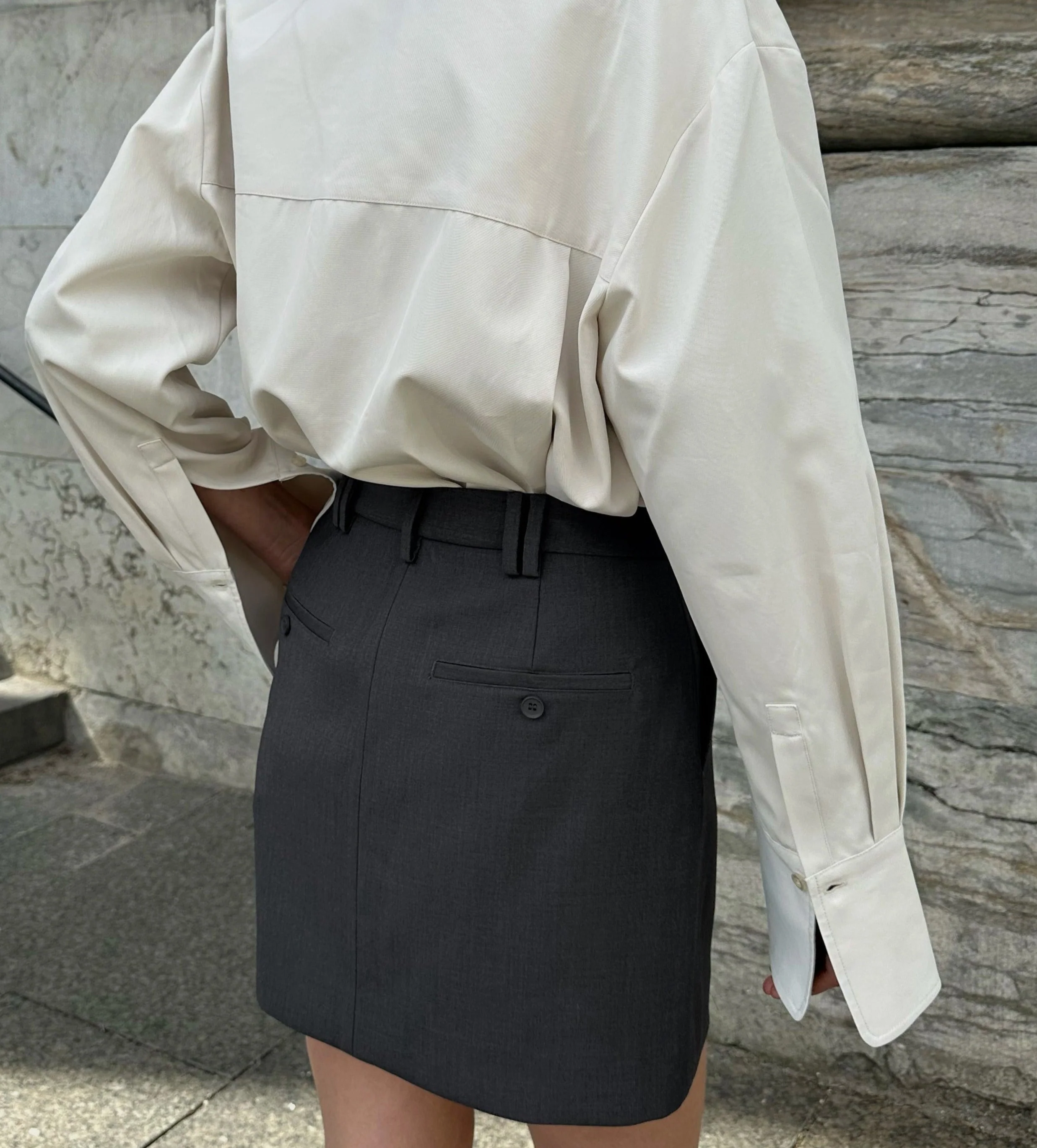 LUA MINI SKIRT | dark grey - Image 6