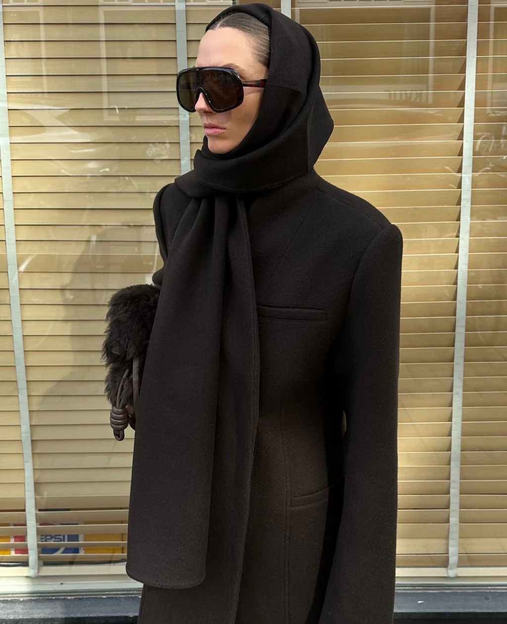 LOMA SCARF | dark brown - Image 3