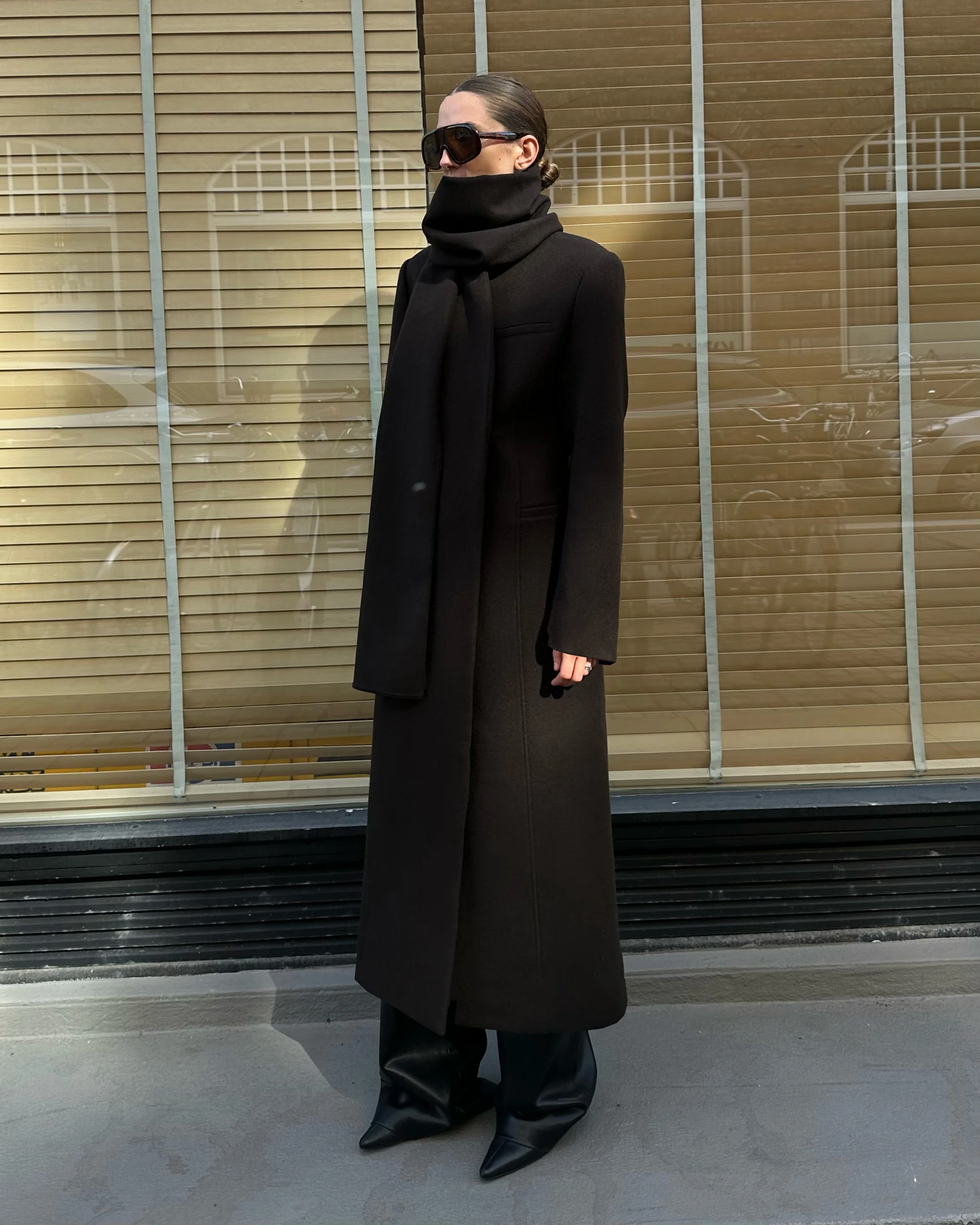 LOMA SCARF | dark brown - Image 4